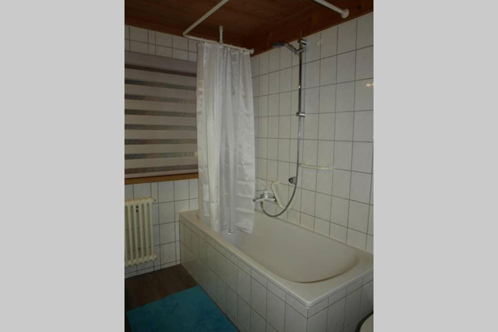 Grosszugige Ferienwohnung Am Kloster Kirchzarten Luaran gambar